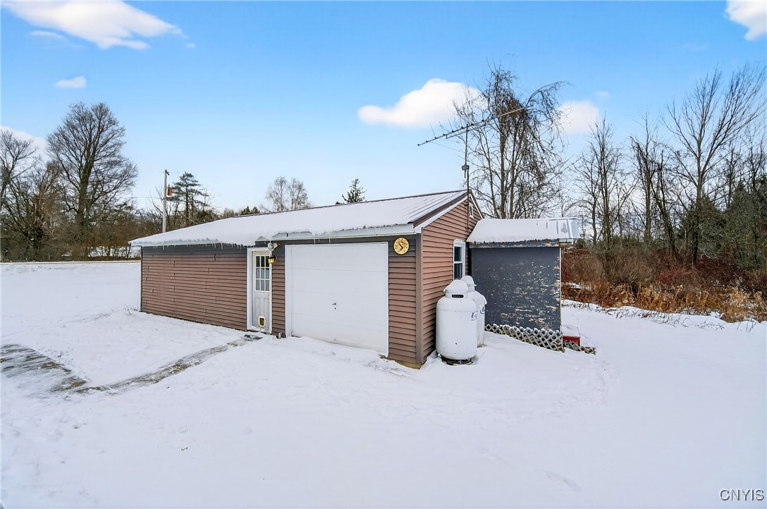 214 Baldwin Road Volney, NY 13069 - Photo 25 of 31