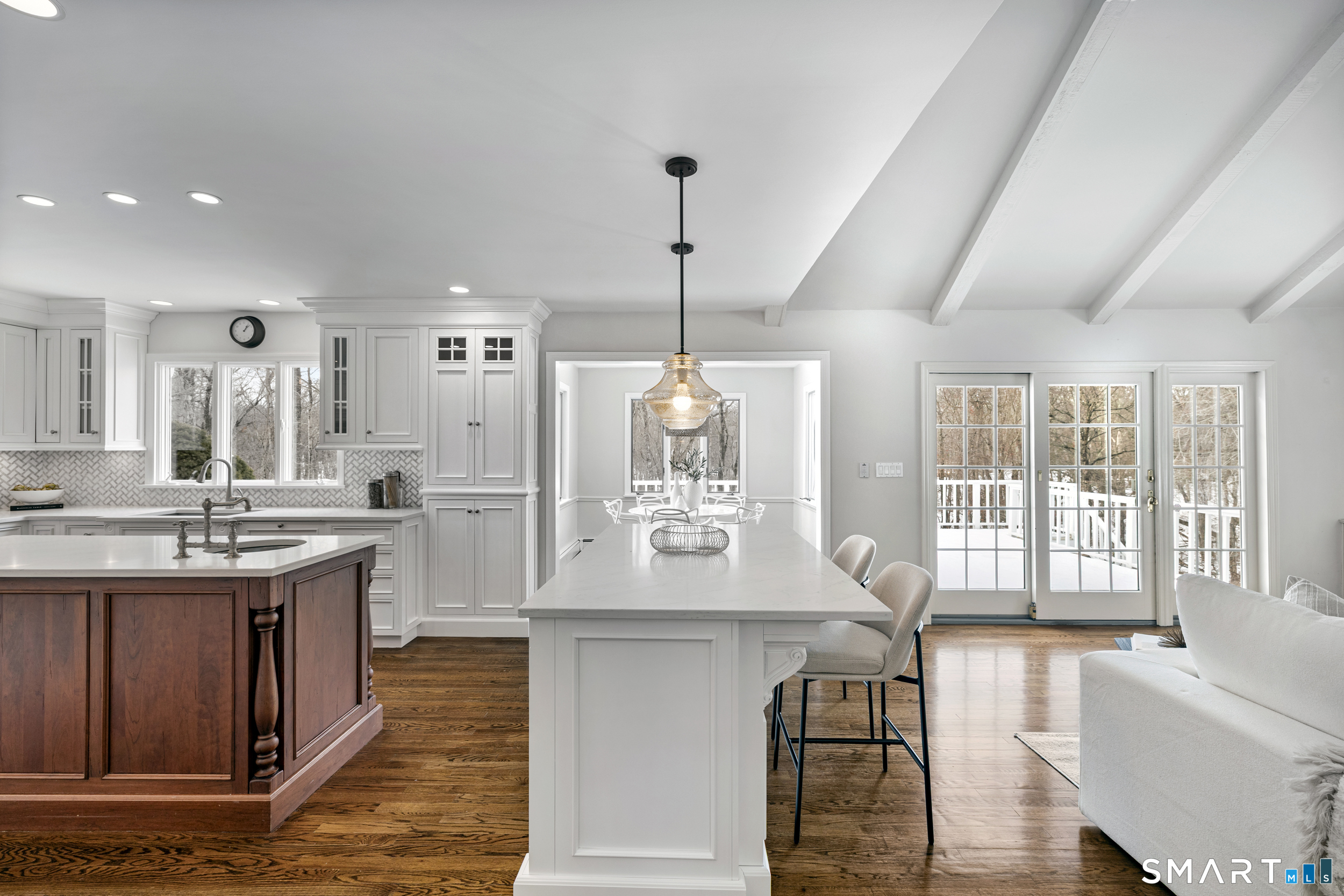 1038 West Road New Canaan, CT 06840 - Photo 13 of 37