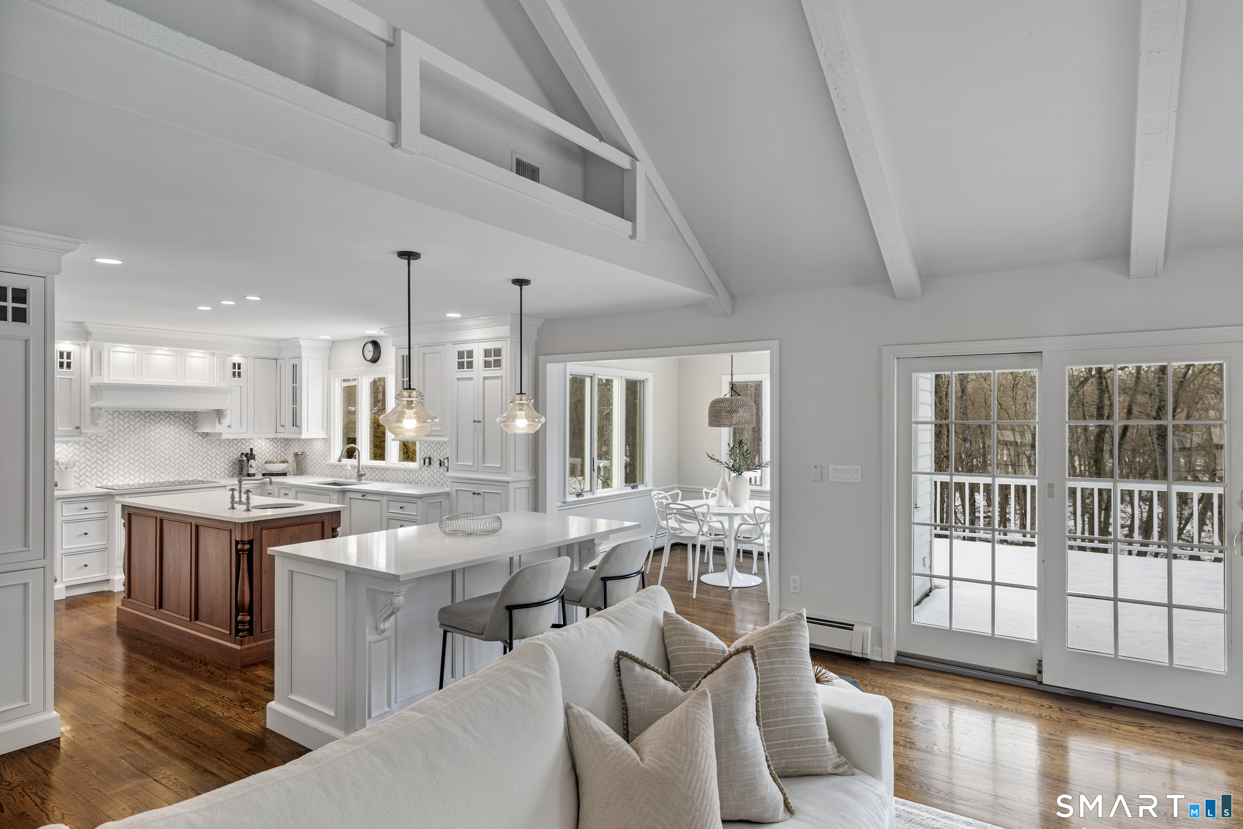 1038 West Road New Canaan, CT 06840 - Photo 16 of 37