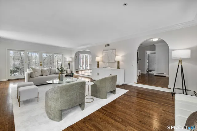 $2,595,000 | 1038 West Road, New Canaan, CT 06840