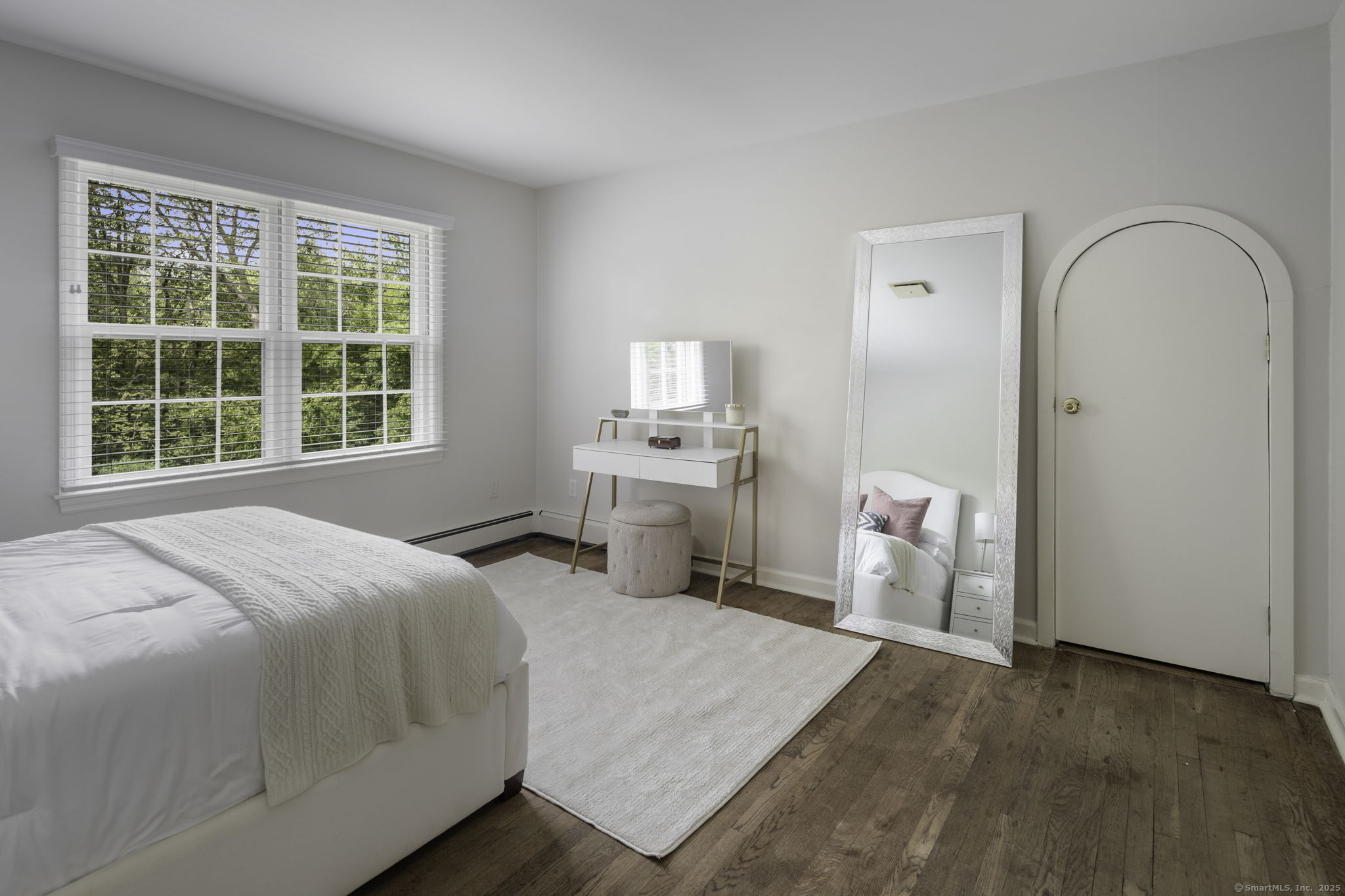 1038 West Road New Canaan, CT 06840 - Photo 27 of 37