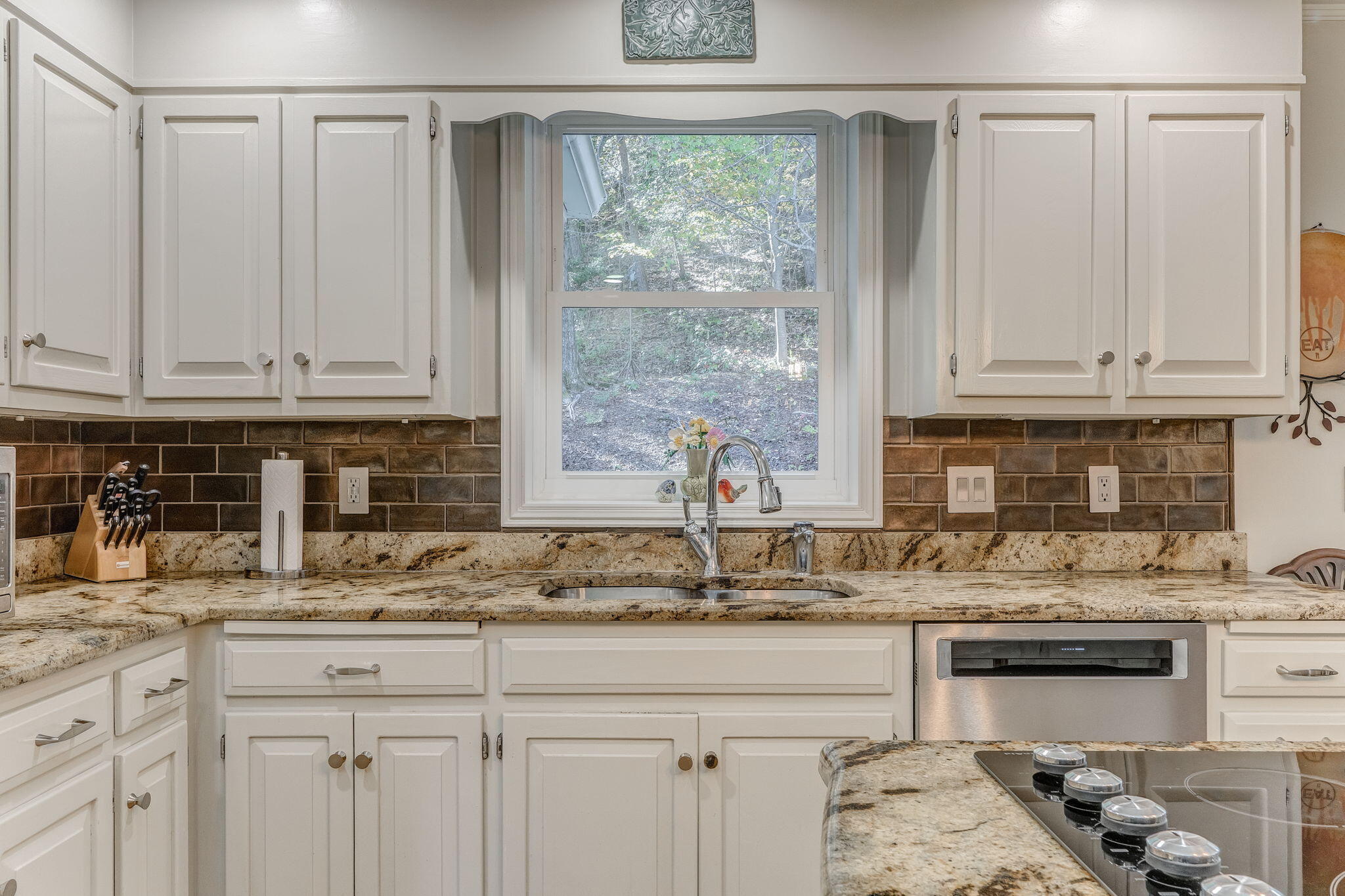 2305 Ravine Way Dalton, GA 30720 - Photo 30 of 74 55-web-or-mls-DSC05939_40_41