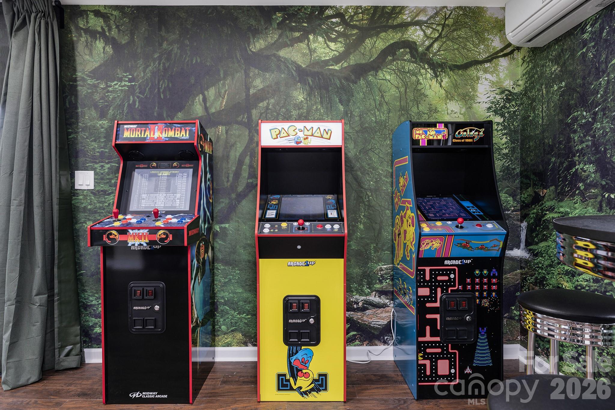 556-558 Thorncliff Drive Seven Devils, NC 28604 - Photo 20 of 48 a view of entryway front of a house