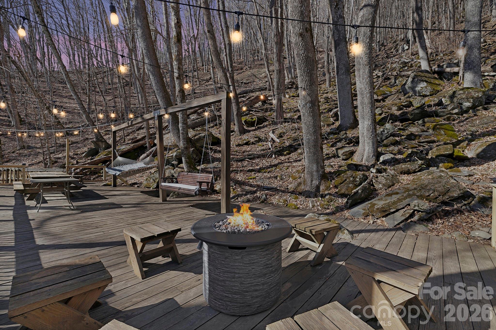 556-558 Thorncliff Drive Seven Devils, NC 28604 - Photo 10 of 48 a view of outdoor space