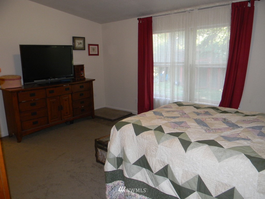 5684 Osprey Road Freeland, WA 98249 - Photo 12 of 21