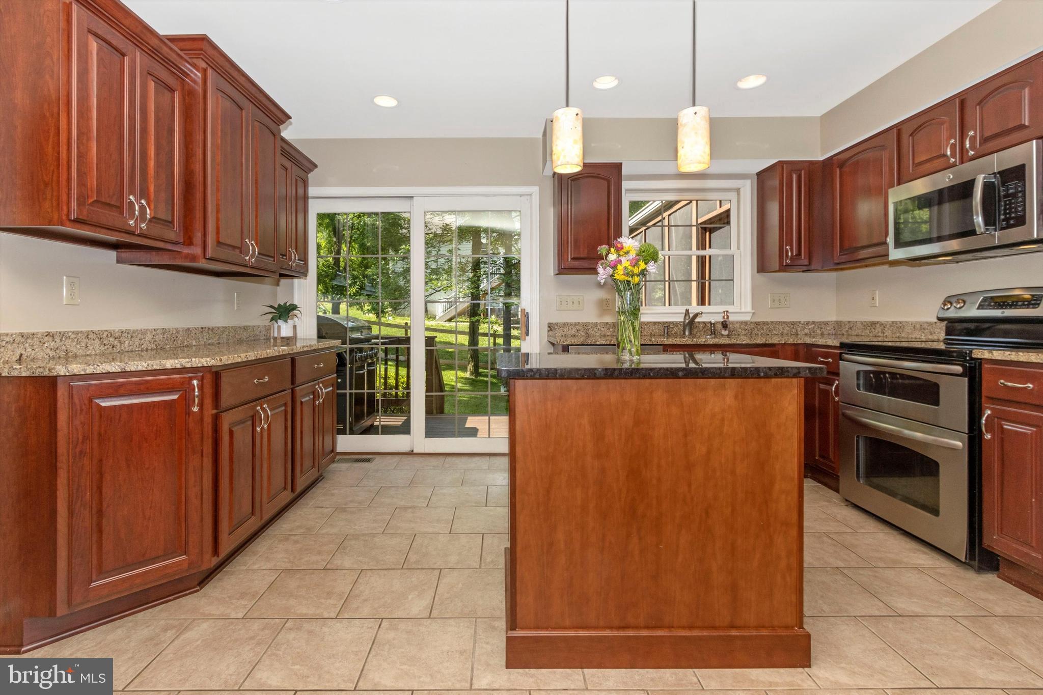10605 Old Barn Road New Market, MD 21774 - Photo 17 of 53 Gallery Image 17