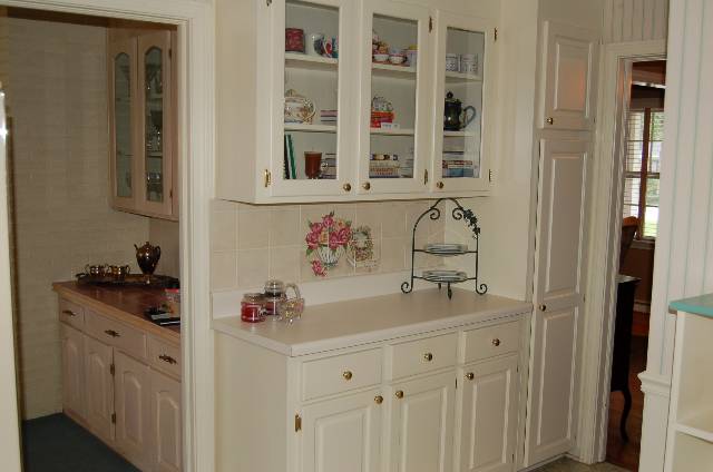 205 Rollingreen Road Greenville, SC 29615 - Photo 6 of 9 Gallery Image 6