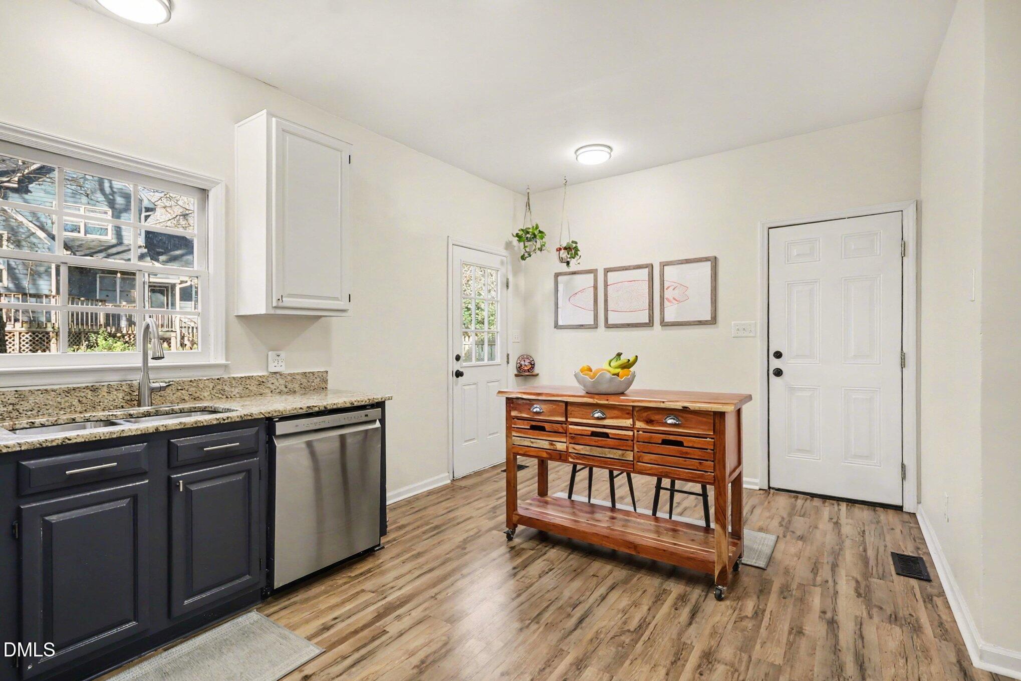 1701 Point O Woods Court Raleigh, NC 27604 - Photo 12 of 46 013_file_3718