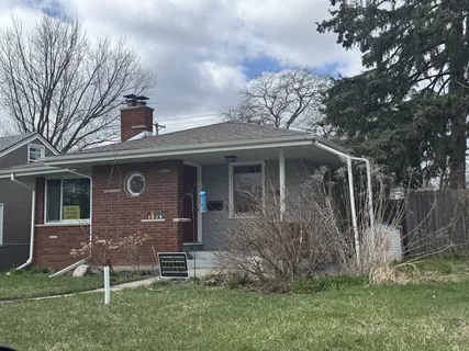 $389,000 | 3210 Northeast Stinson Boulevard, Minneapolis, MN 55418
