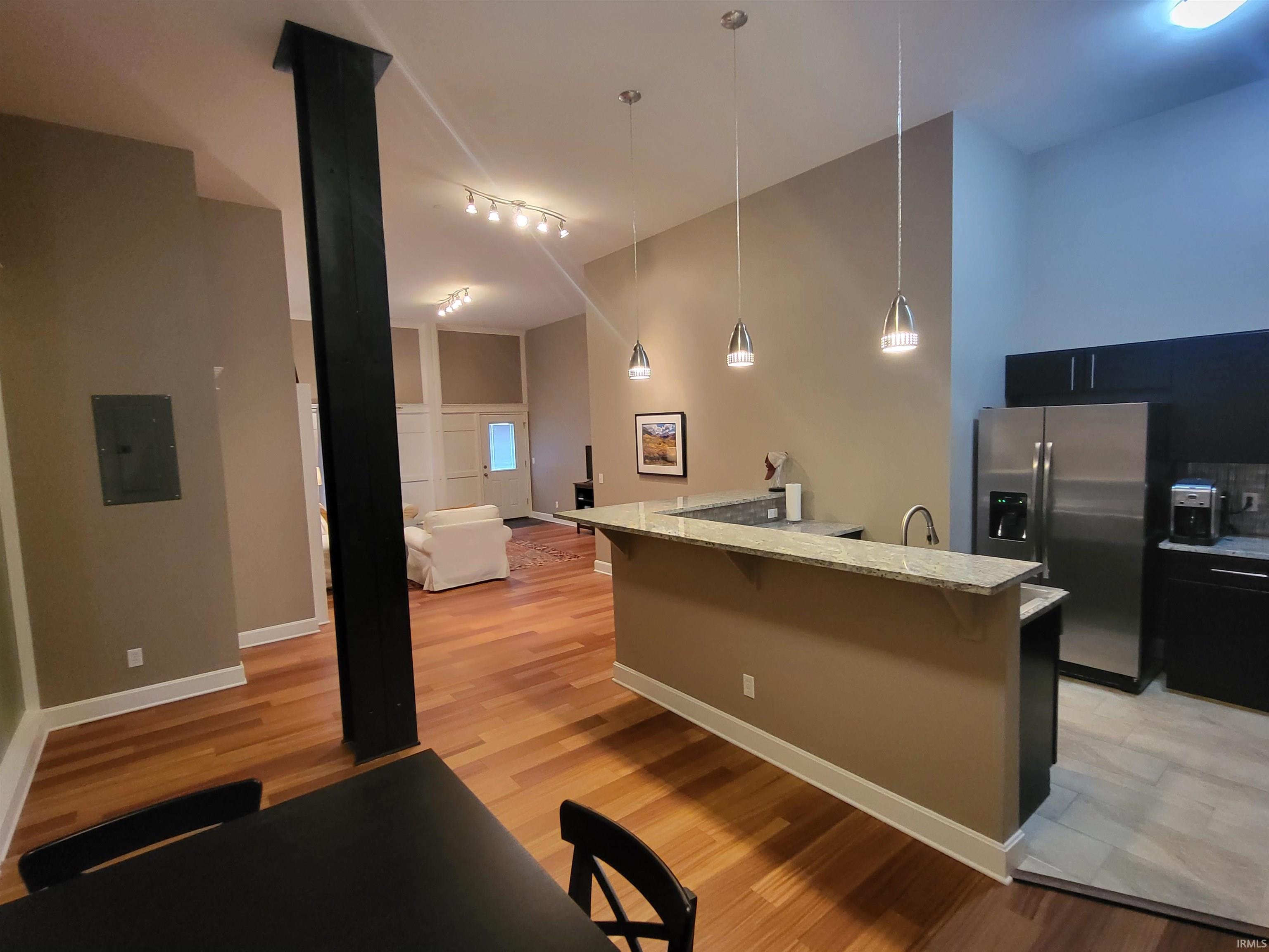 300 Main Street, Unit 1D2 Evansville, IN 47708 - Photo 8 of 17