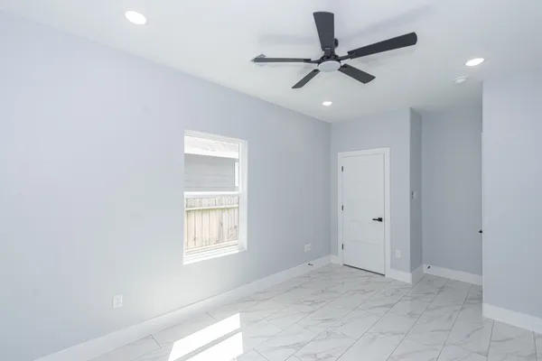 $1,500 | 6513 Avenue B, Unit B, Houston, TX 77011