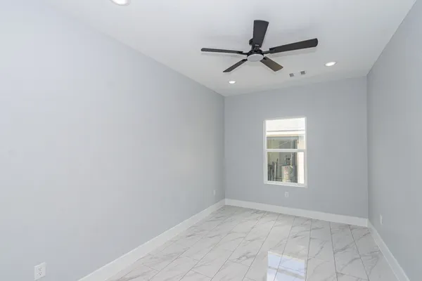 $1,500 | 6513 Avenue B, Unit B, Houston, TX 77011