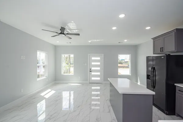 $1,500 | 6513 Avenue B, Unit B, Houston, TX 77011