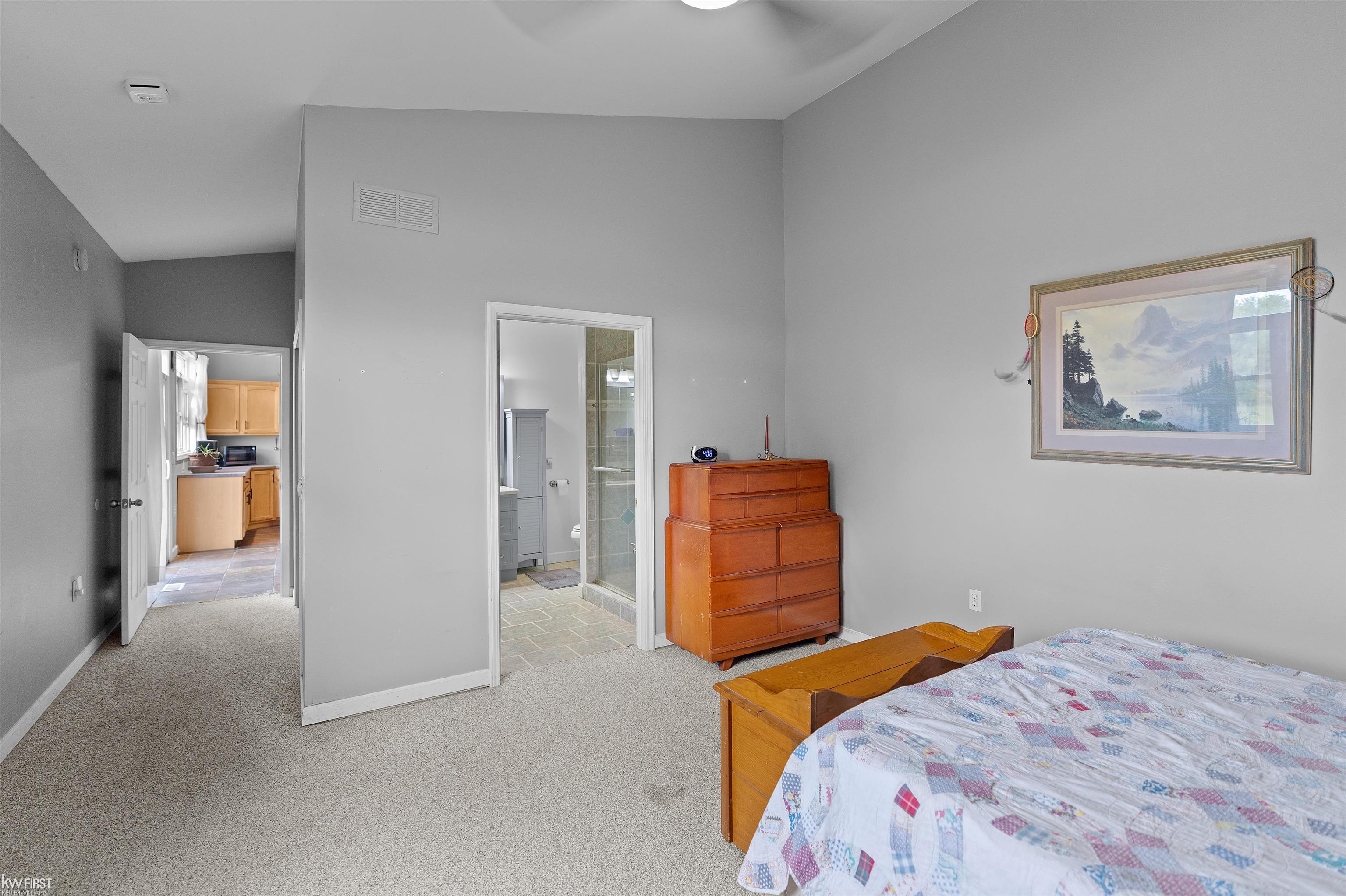 5238 North Gale Road Davison, MI 48423 - Photo 21 of 71 50189231-60d2f440-dba3-4dfc-a935-453d288f4b30.JPG