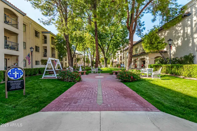 $2,905 | 2002 West Sunnyside Avenue, Unit OFC, Phoenix, AZ 85029