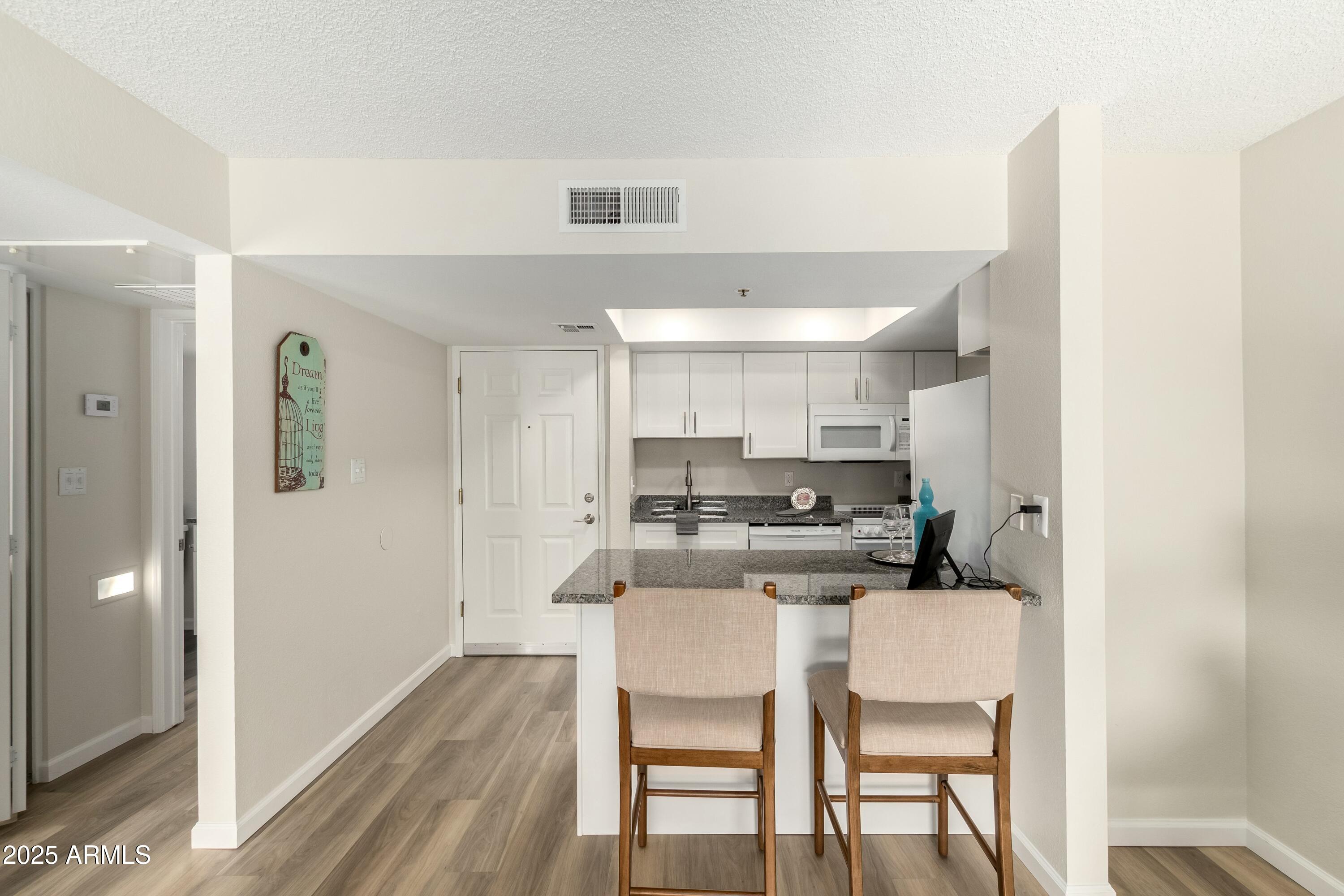 2002 West Sunnyside Avenue, Unit OFC Phoenix, AZ 85029 - Photo 6 of 39 Fellowship Square - Phoenix