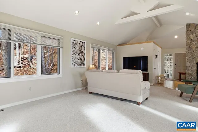 $699,000 | 2224 Laurel Springs Drive, Wintergreen, VA 22967