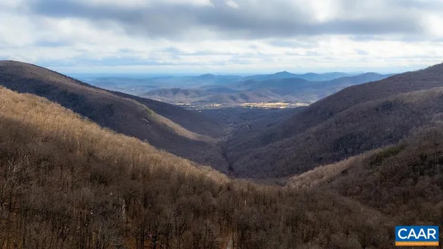 $699,000 | 2224 Laurel Springs Drive, Wintergreen, VA 22967