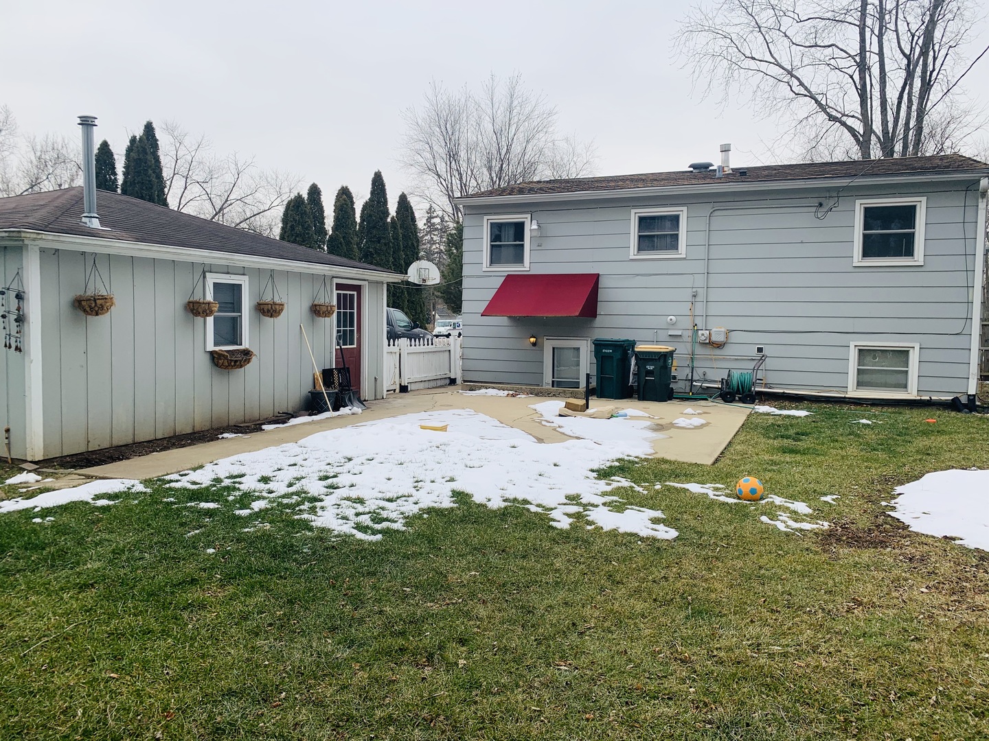 23 Surrey Road Montgomery, IL 60538 - Photo 21 of 22 a view of a house with a yard
