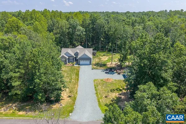 $695,000 | 21030 Dunni Way, Orange, VA 22960