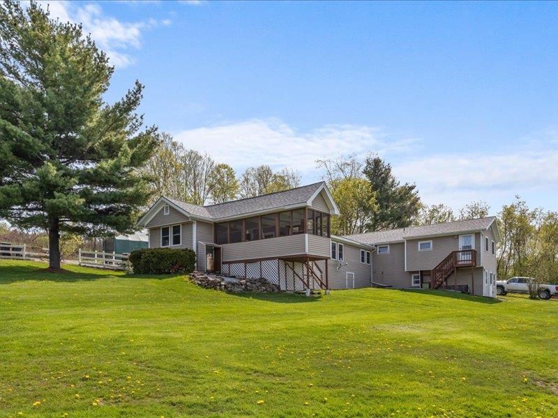 934 Davis Road Hinesburg, VT 05461 - Photo 1 of 36 Gallery Image 1