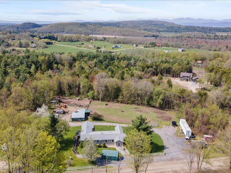 934 Davis Road Hinesburg, VT 05461 - Photo 30 of 36 Gallery Image 30