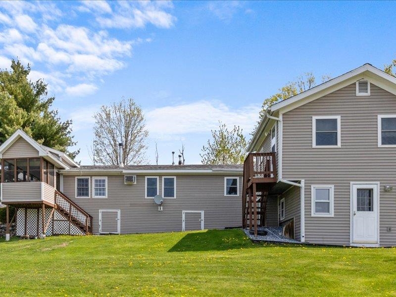 934 Davis Road Hinesburg, VT 05461 - Photo 3 of 36 Gallery Image 3