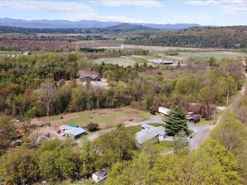 934 Davis Road Hinesburg, VT 05461 - Photo 31 of 36 Gallery Image 31