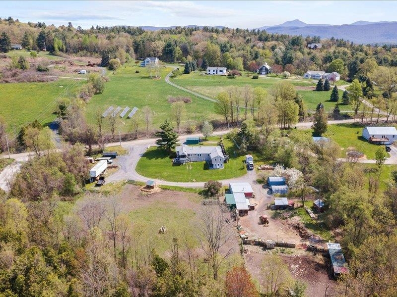 934 Davis Road Hinesburg, VT 05461 - Photo 34 of 36 Gallery Image 34