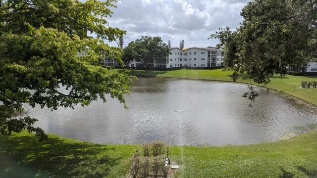 288 Fanshaw Drive, Unit G Boca Raton, FL 33434 - Photo 2 of 49 4b036b3e-7044-4b99-99ac-58be9d85c889