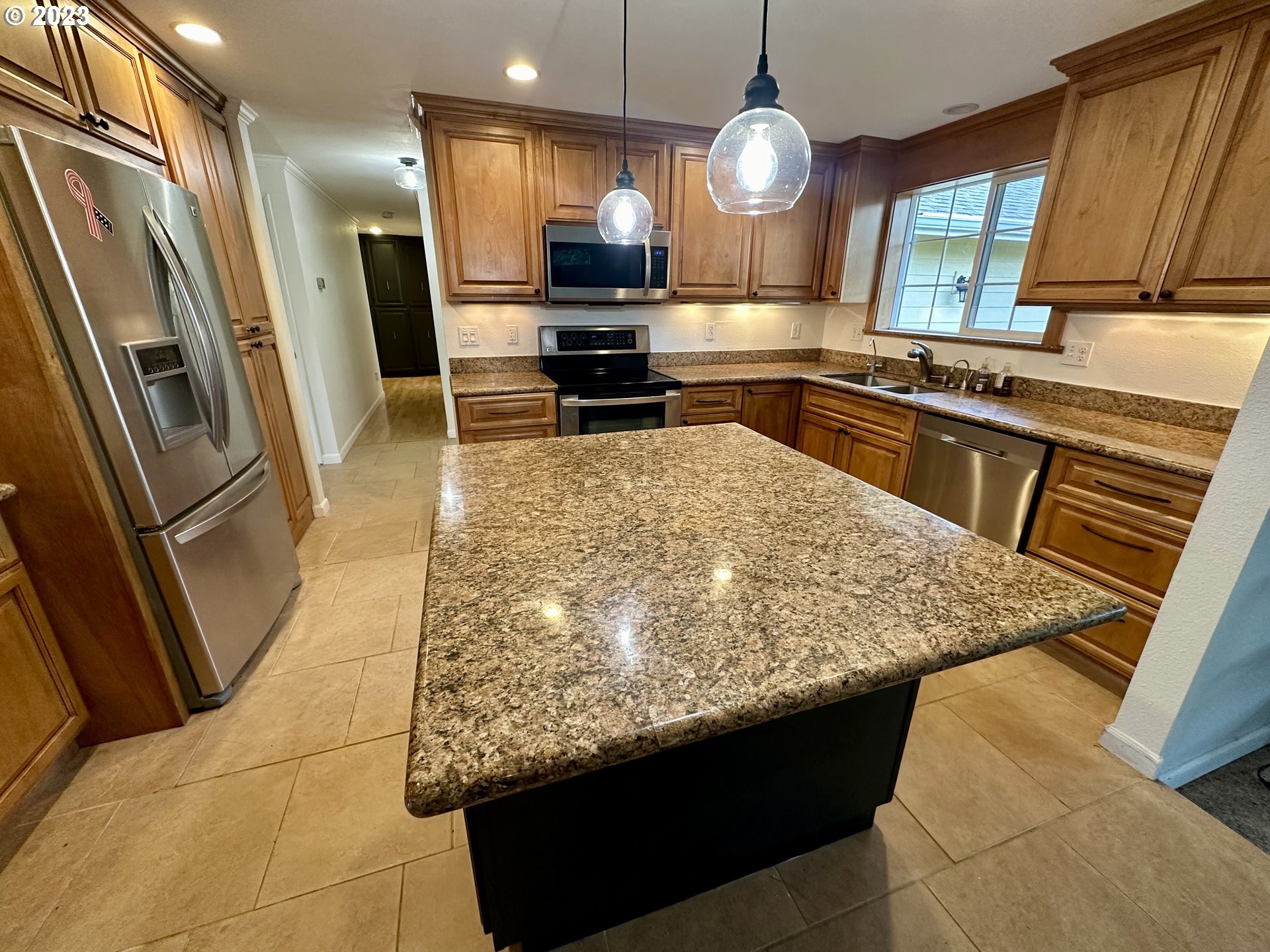 2159 Jeppesen Acres Road Eugene, OR 97401 - Photo 4 of 44 Kitchen