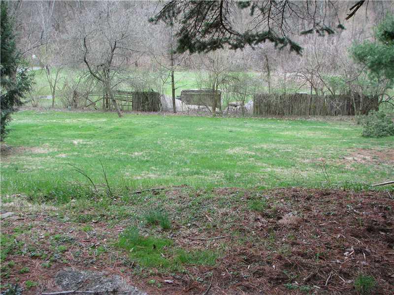 12030 McKee Road North Huntingdon, PA 15642 - Photo 11 of 14 Yard/Garden.