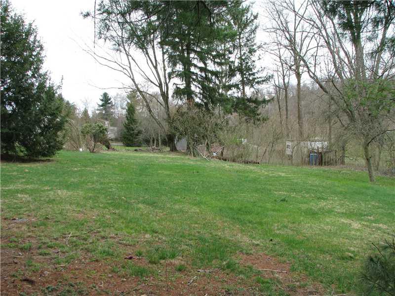 12030 McKee Road North Huntingdon, PA 15642 - Photo 12 of 14 Yard/Garden.