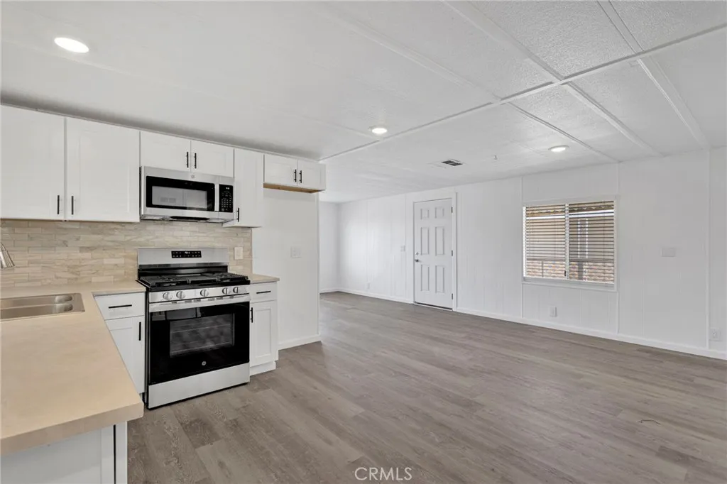 15252 Seneca Road, Unit 29 Victorville, CA 92392 - Photo 11 of 28