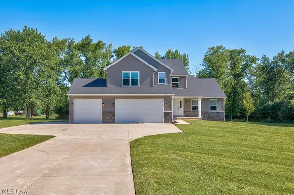 $850,000 | 3841 Laurel Road, Brunswick, OH 44212