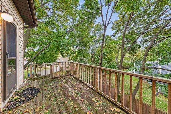 $1,975 | 27 Franklin Street, Unit 2R, Arlington, MA 02474