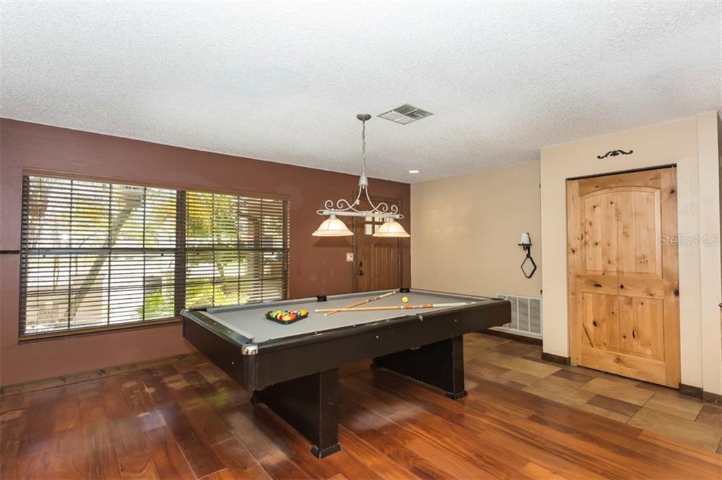 7639 Vienna Lane Port Richey, FL 34668 - Photo 10 of 99 Gallery Image 10