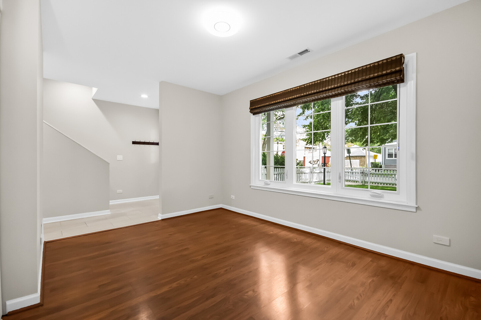 1815 Crain Street Evanston, IL 60202 - Photo 21 of 25