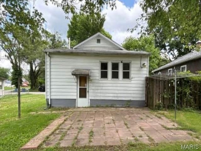 402 Condit Avenue Alton, IL 62002 - Photo 2 of 12