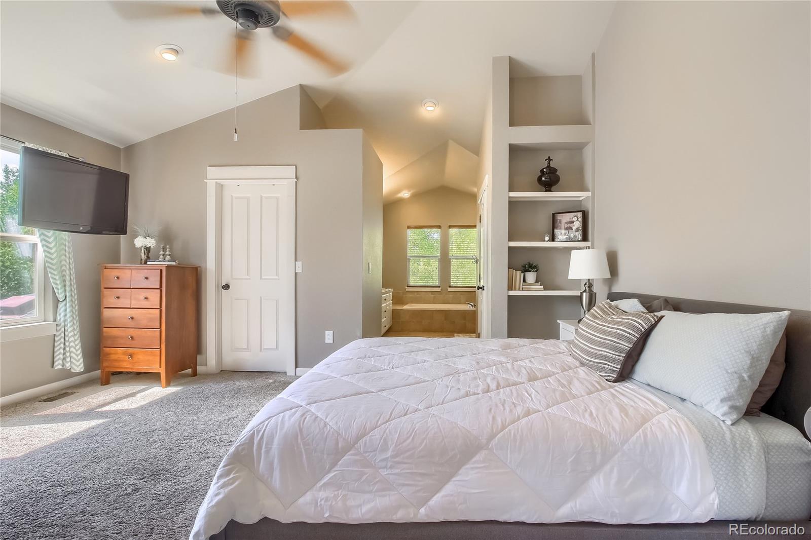 10958 McClellan Road Parker, CO 80134 - Photo 14 of 39 Gallery Image 14