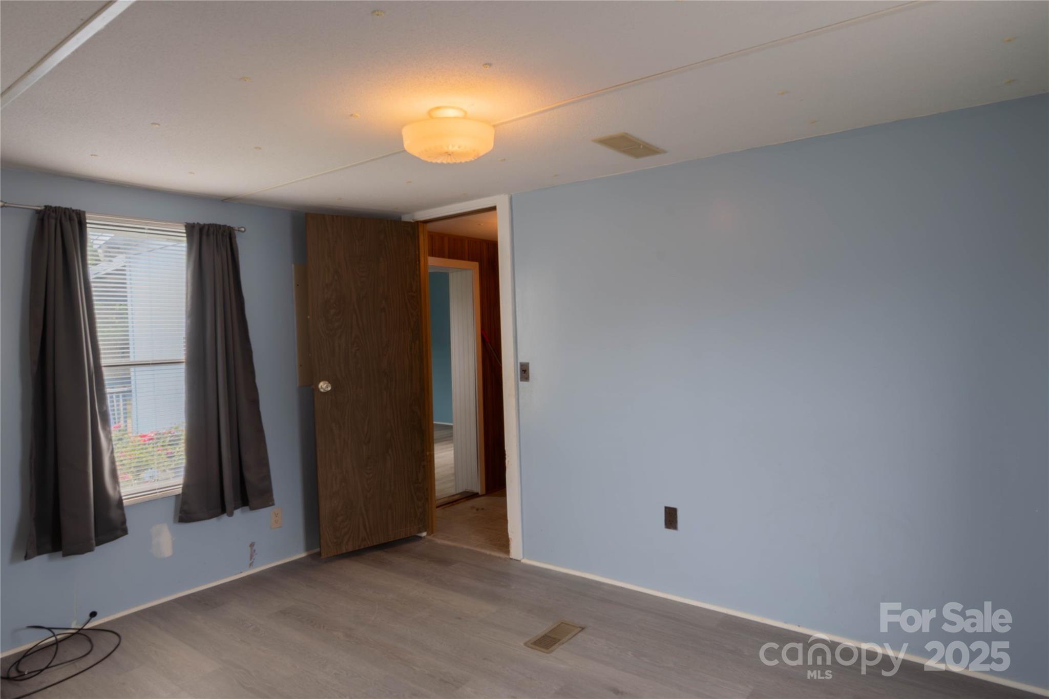 7041 Kays Drive York, SC 29745 - Photo 14 of 27