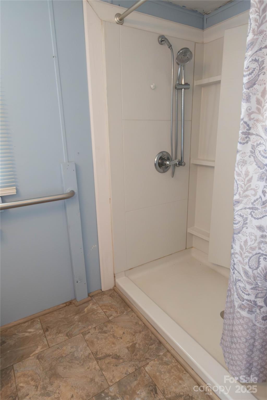 7041 Kays Drive York, SC 29745 - Photo 15 of 27