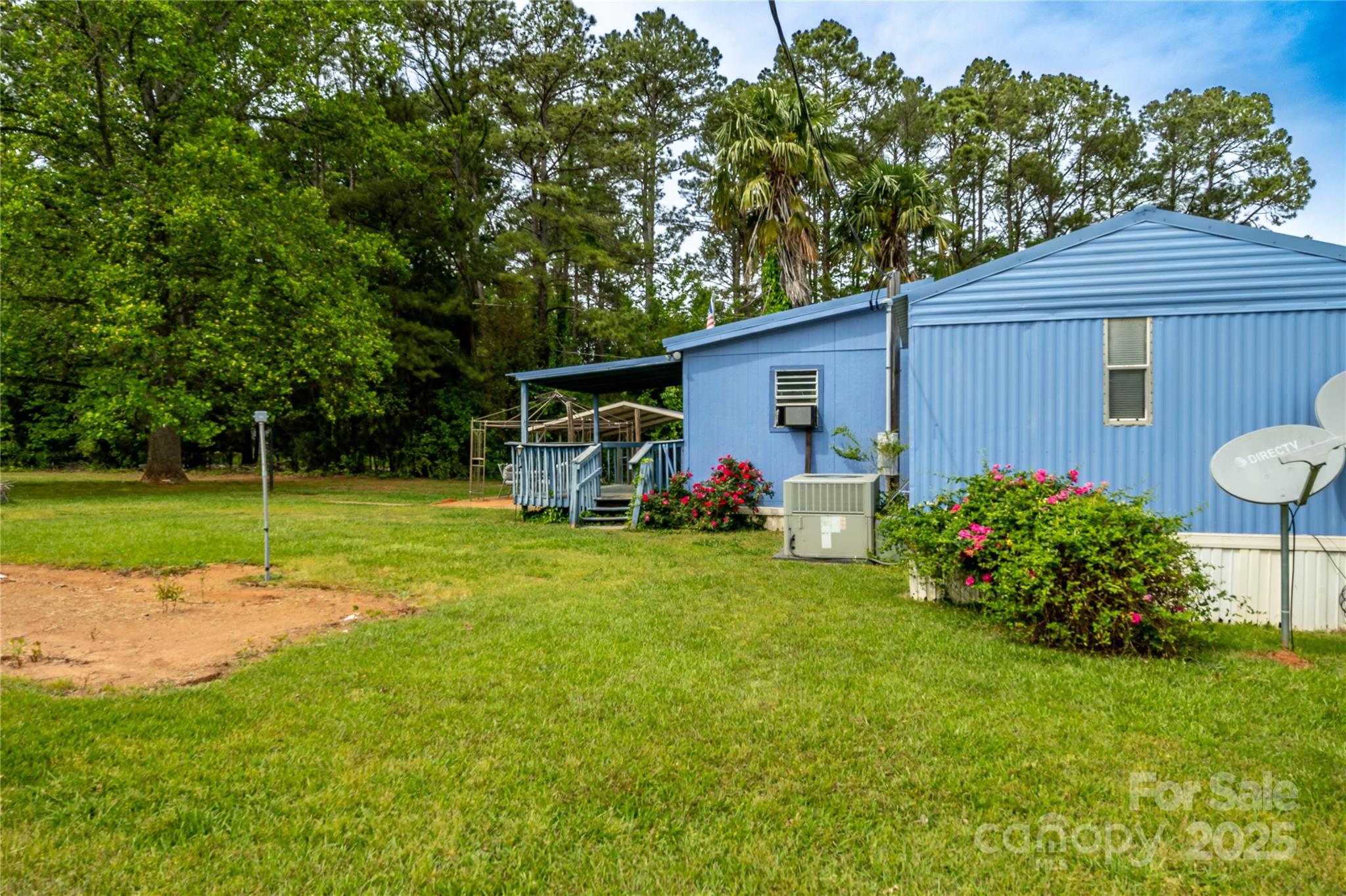 7041 Kays Drive York, SC 29745 - Photo 25 of 27