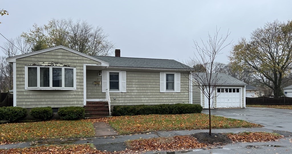 43 Longmeadow Road Beverly, MA 01915 - Photo 1 of 9 Gallery Image 1
