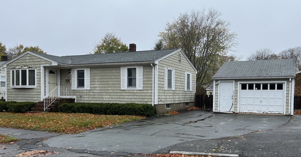 43 Longmeadow Road Beverly, MA 01915 - Photo 2 of 9 Gallery Image 2