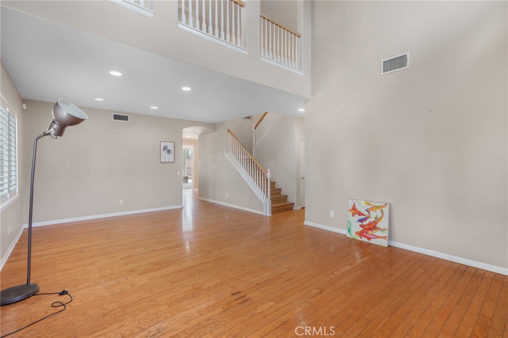19106 Stagecoach Lane Riverside, CA 92508 - Photo 4 of 39