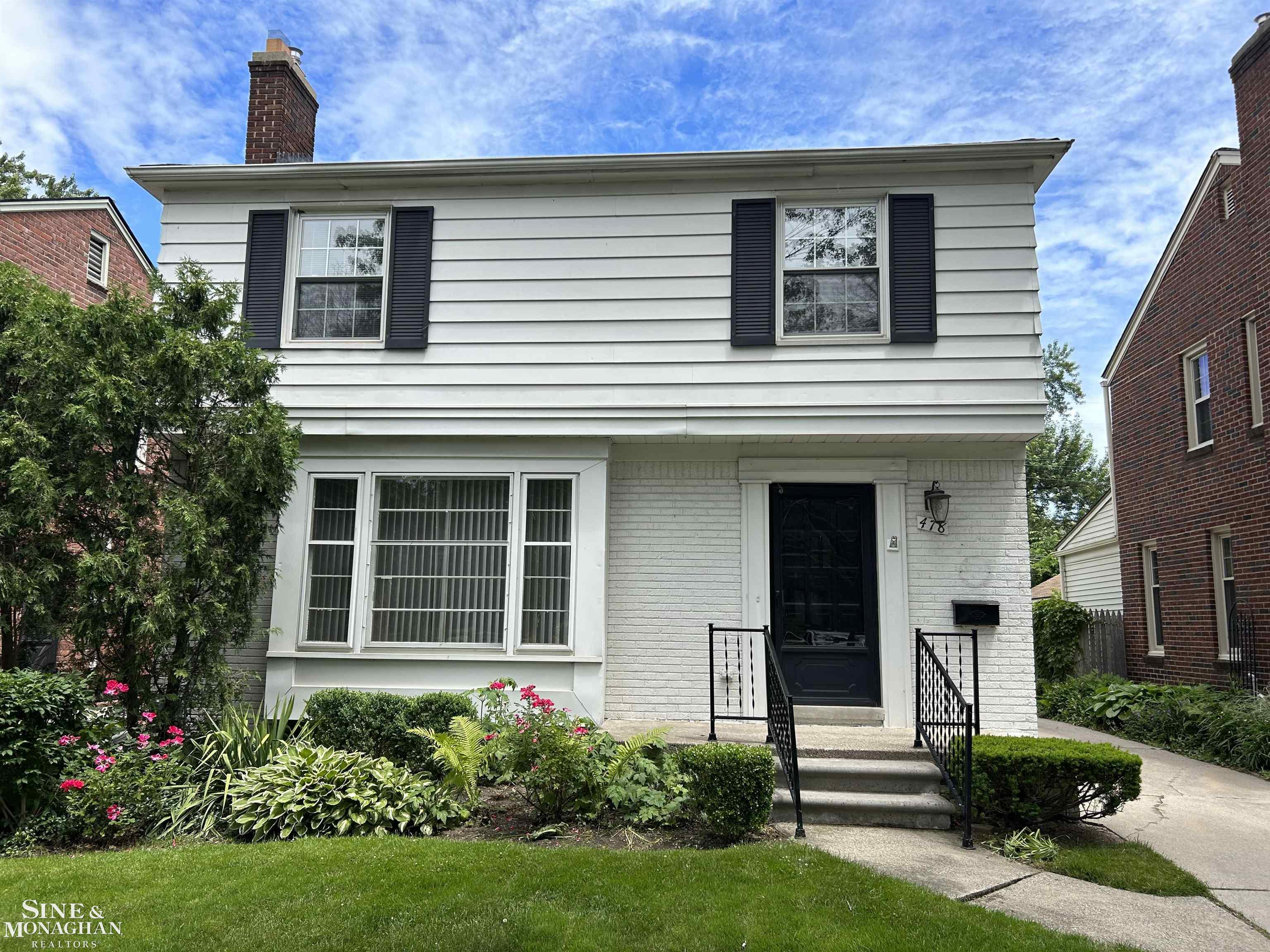 478 Fisher Road Grosse Pointe Farms, MI 48230 - Photo 1 of 10