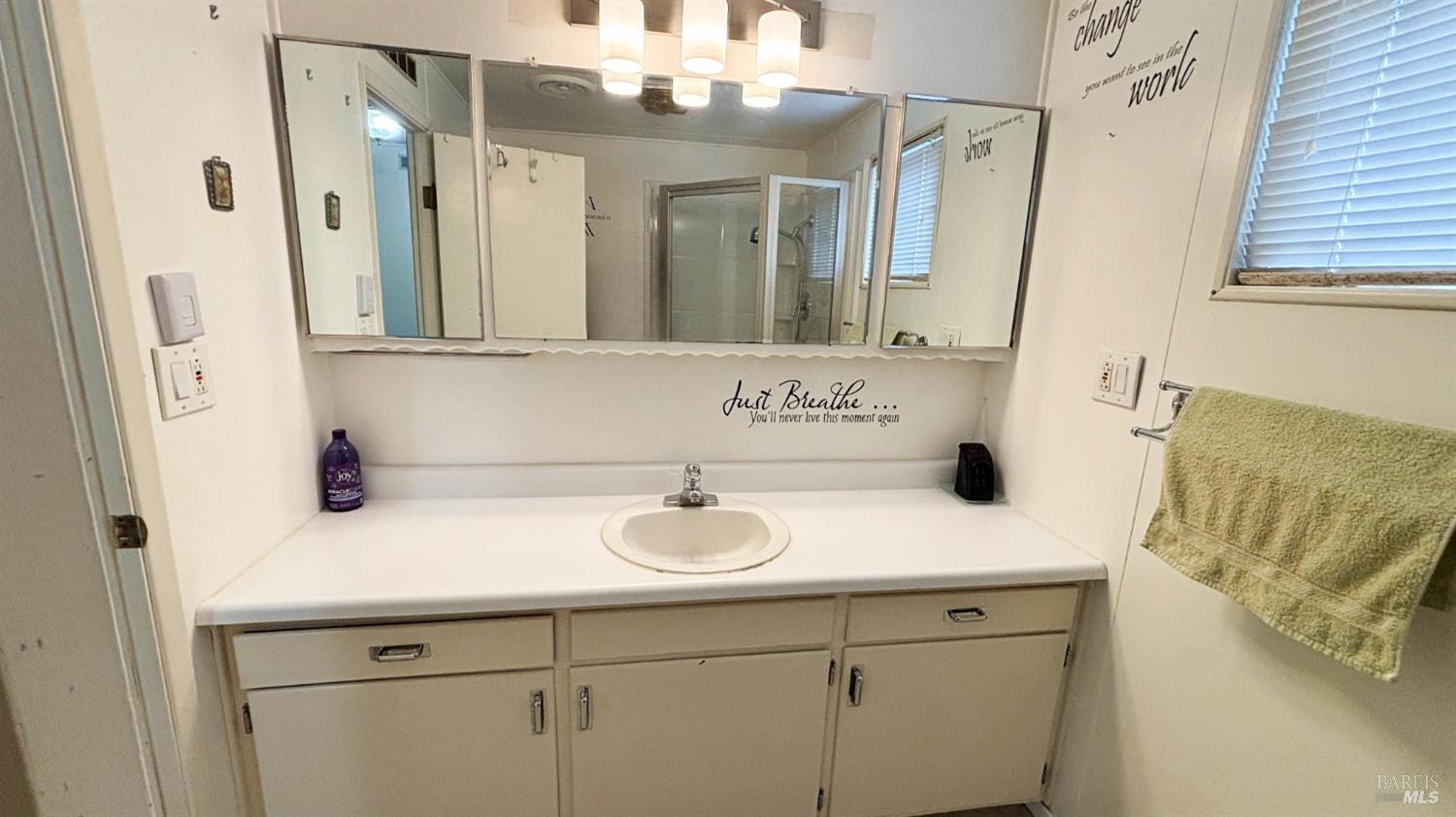 320 Rustic Lane Rohnert Park, CA 94928 - Photo 14 of 32 Gallery Image 14
