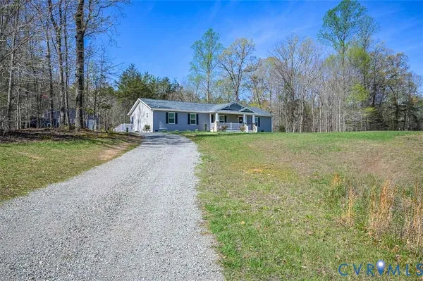$459,000 | 3767 Broad St Road, Gum Spring, VA 23065