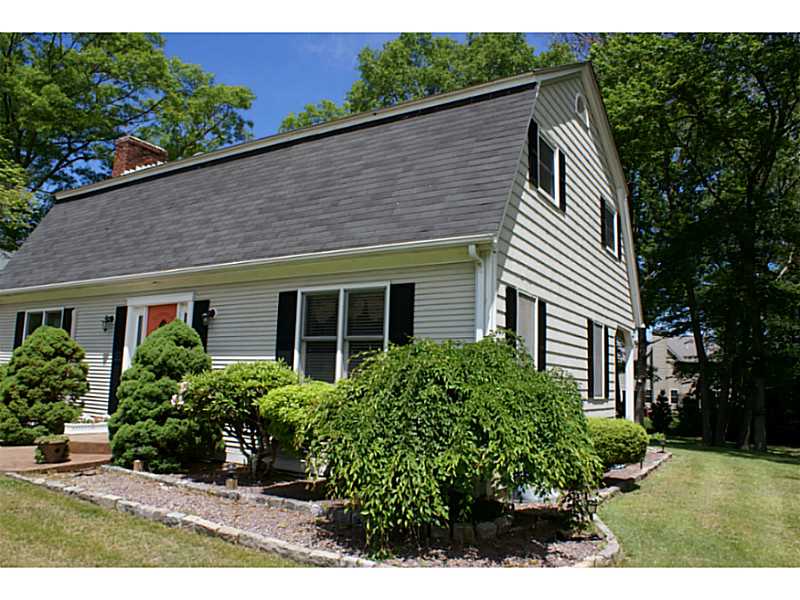 156 Pippin Orchard Road Cranston, RI 02921 - Photo 5 of 19 Exterior Front.